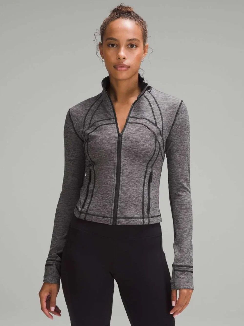 FLAWLESS LULULEMON DEFINE GRAY AND BLACK CROPPED JACKET SIZE 6 - Picture 1 of 10